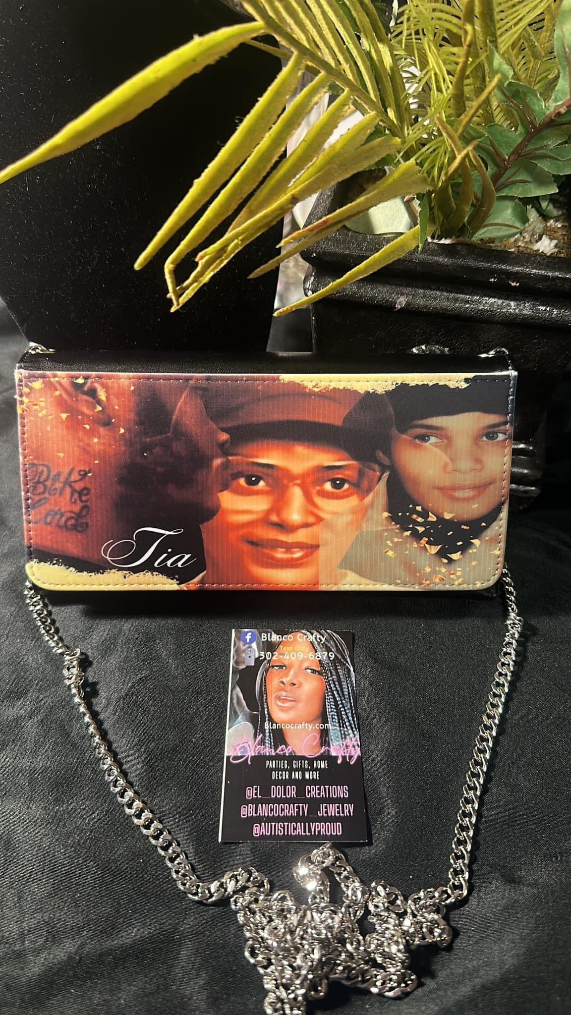 Custom Wallets
